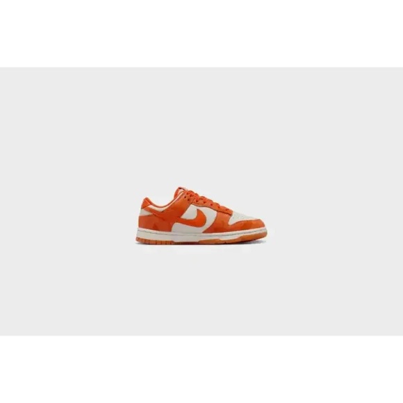 Nike Dunk Low Safety Orange & Light Bone Women's US Size Womens 11 Mens 9.5 NIB - Picture 6 of 16